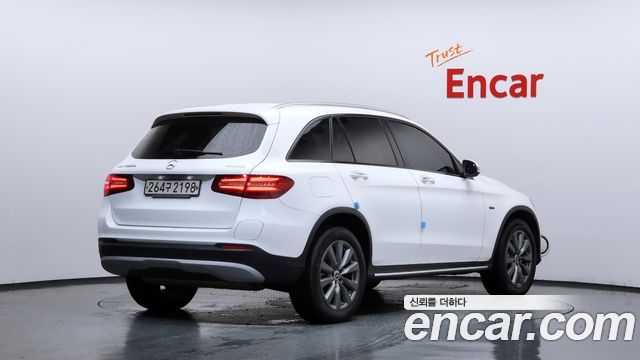 Mercedes-Benz GLC-Class 2019 — photo 2