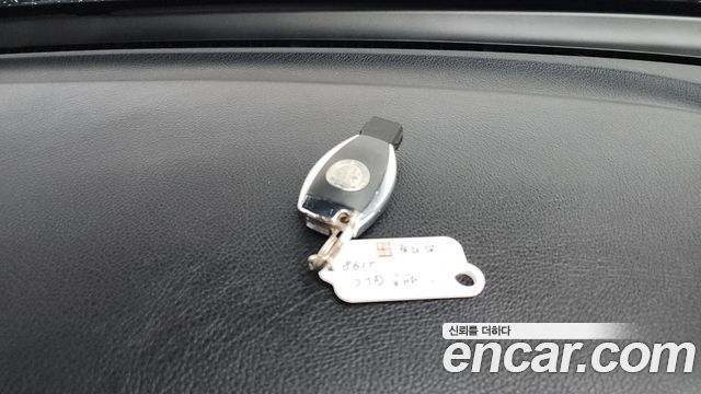 Mercedes-Benz GLC-Class 2019 — photo 21