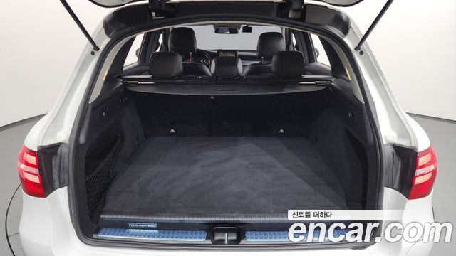 Mercedes-Benz GLC-Class 2019 — photo 25