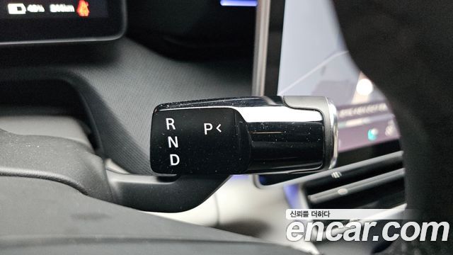Polestar Polestar 4 2025 — photo 12