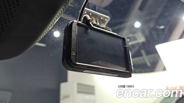 Polestar Polestar 4 2025 — photo 28