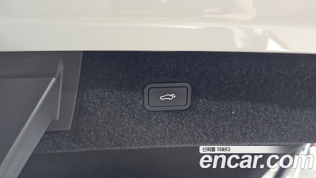 Polestar Polestar 4 2025 — photo 31