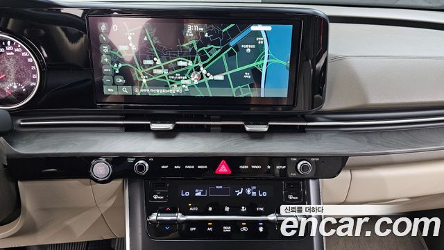 Kia Canival 2023 — photo 20