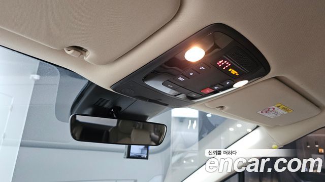 Kia Canival 2023 — photo 26