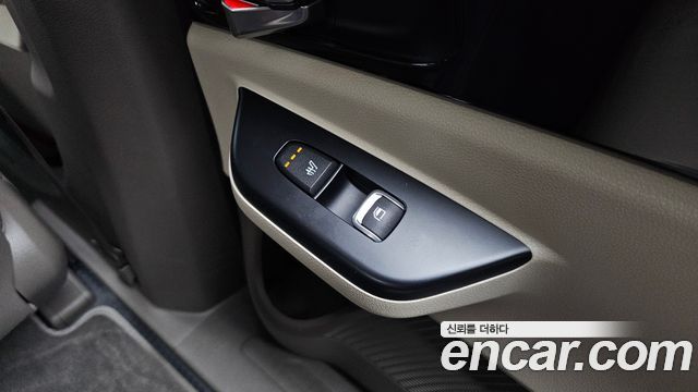 Kia Canival 2023 — photo 29