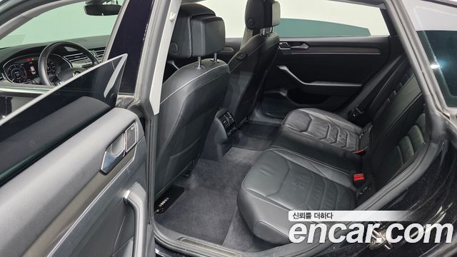 Volkswagen Arteon 2019 — photo 18