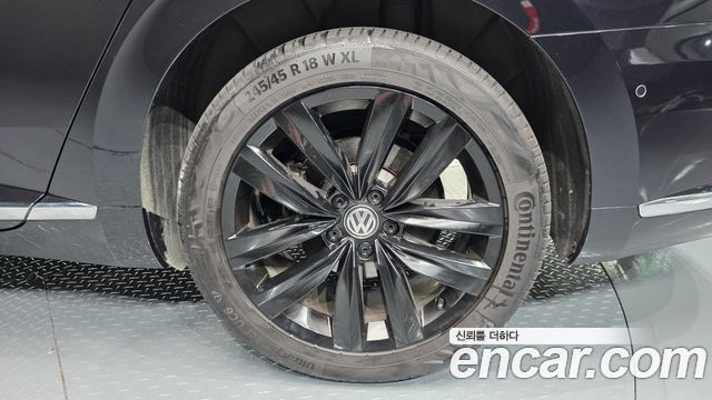 Volkswagen Arteon 2019 — photo 7