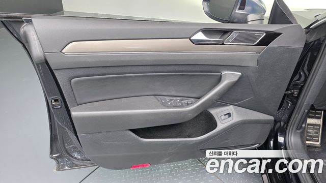 Volkswagen Arteon 2019 — photo 14