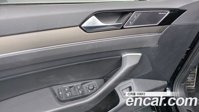 Volkswagen Arteon 2019 — photo 28