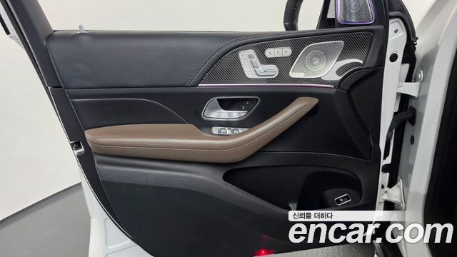 Mercedes-Benz GLE-Class 2021 — photo 14