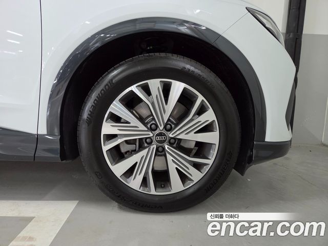 Audi Q4 e-tron 2026 — photo 5
