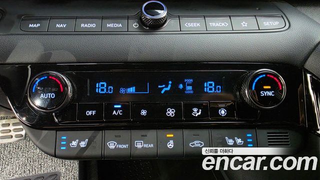 Hyundai AVANTE 2022 — photo 27