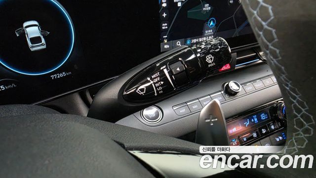 Hyundai AVANTE 2022 — photo 31