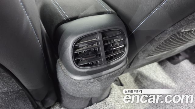 Hyundai AVANTE 2022 — photo 32