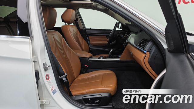 BMW 3-Series 2014 — photo 11