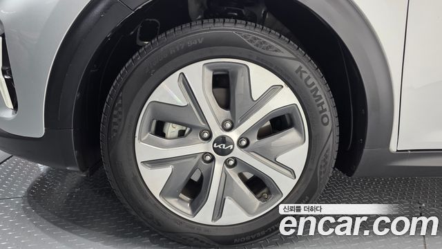 Kia Niro 2023 — photo 5