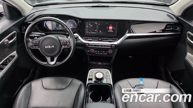 Kia Niro 2023 — photo 10
