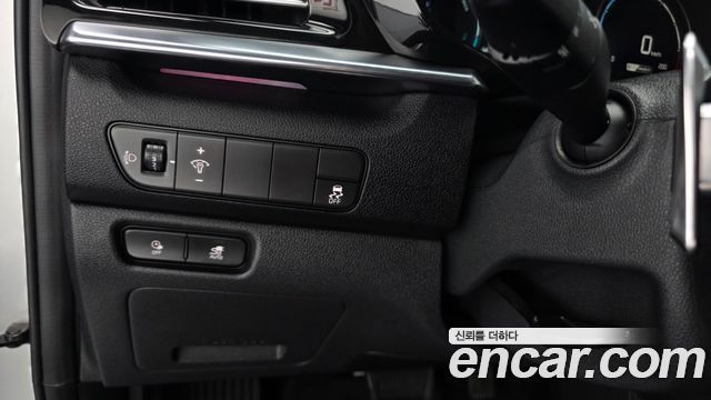Kia Niro 2023 — photo 24
