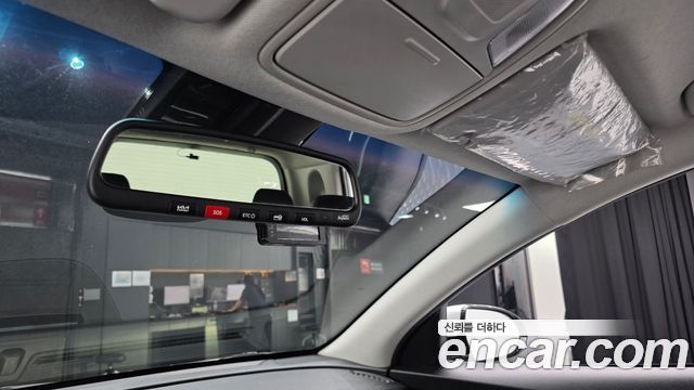 Kia Niro 2023 — photo 29