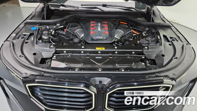 BMW XM 2023 — photo 6