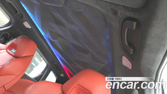 BMW XM 2023 — photo 19