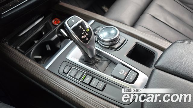 BMW X5 2015 — photo 12