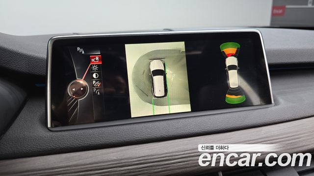 BMW X5 2015 — photo 20