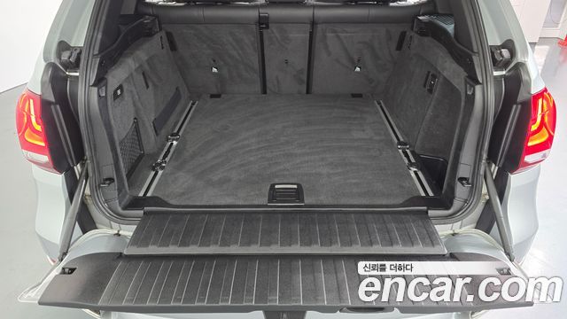 BMW X5 2015 — photo 22
