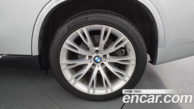 BMW X5 2015 — photo 7