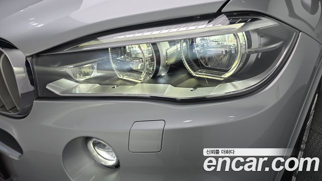 BMW X5 2015 — photo 8