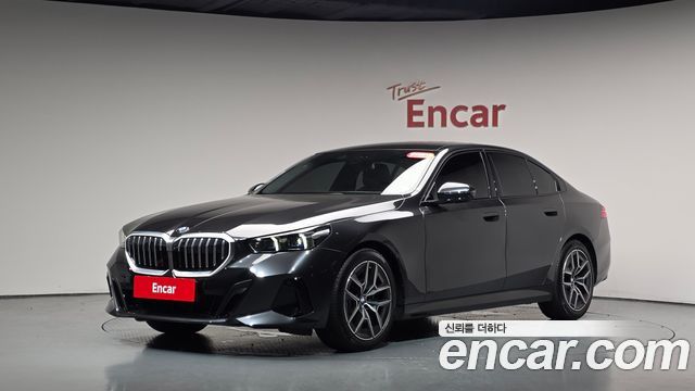 BMW 5-Series 2026 — photo 38