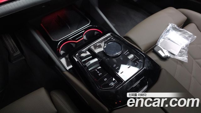 BMW 5-Series 2026 — photo 12