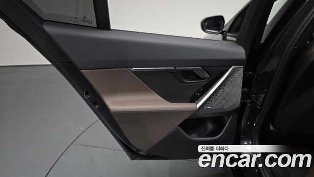 BMW 5-Series 2026 — photo 15