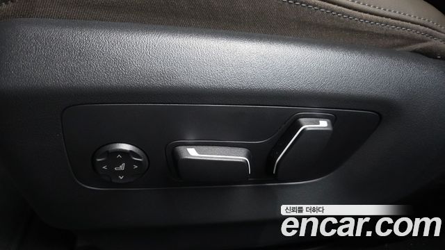 BMW 5-Series 2026 — photo 33