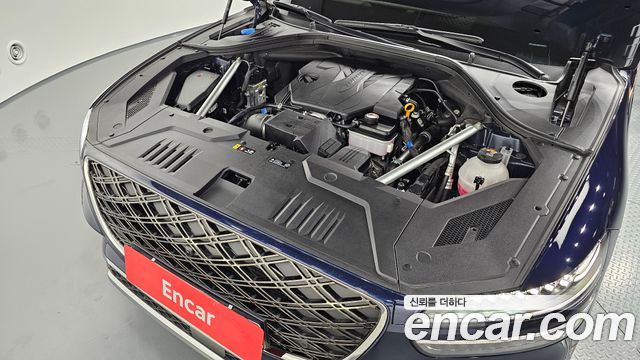 Genesis GV70 2025 — photo 6