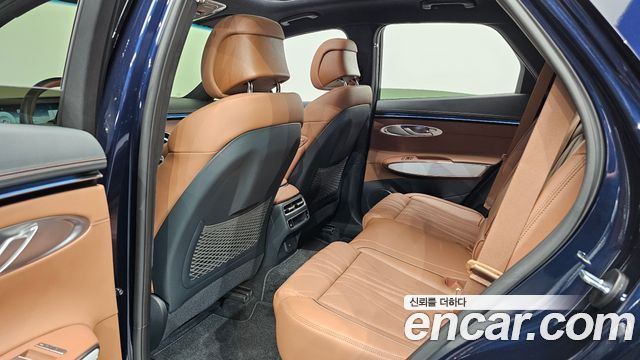 Genesis GV70 2025 — photo 18