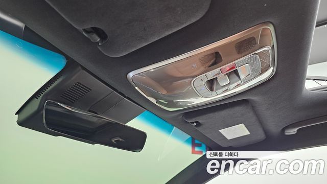 Genesis GV70 2025 — photo 24