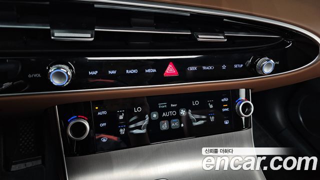 Genesis GV70 2025 — photo 25
