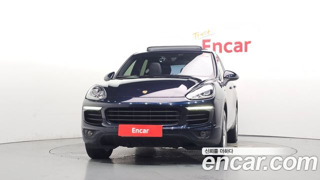 Porsche Cayenne 2016 — photo 3