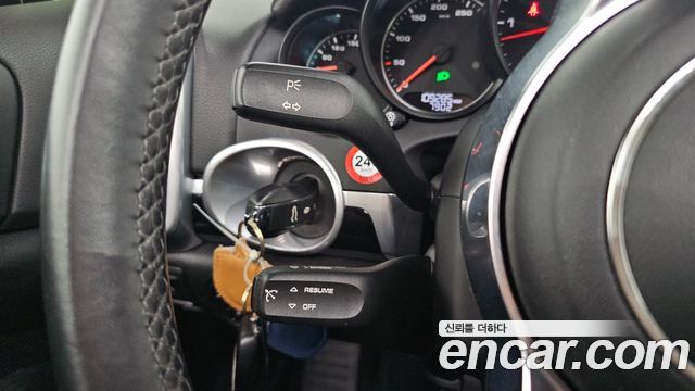 Porsche Cayenne 2016 — photo 15