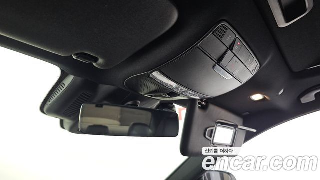 Mercedes-Benz E-Class 2021 — photo 34