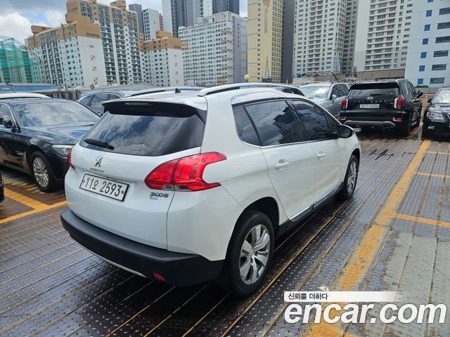 Peugeot 2008 2015 — photo 4