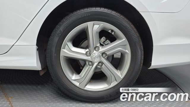 Hyundai Sonata 2018 — photo 7