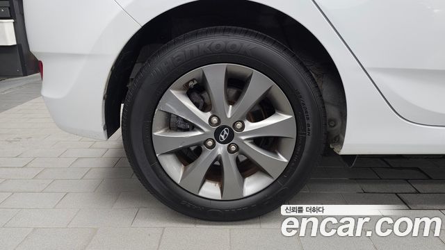 Hyundai Accent 2019 — photo 5