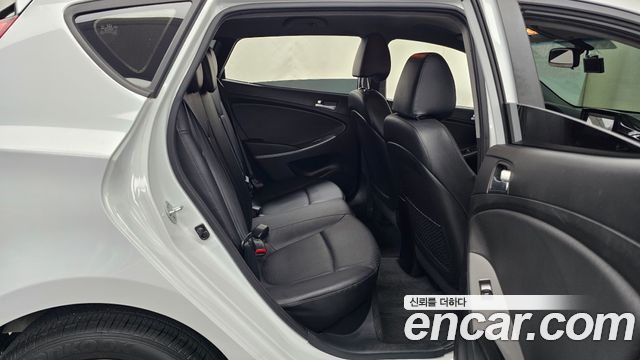Hyundai Accent 2019 — photo 17
