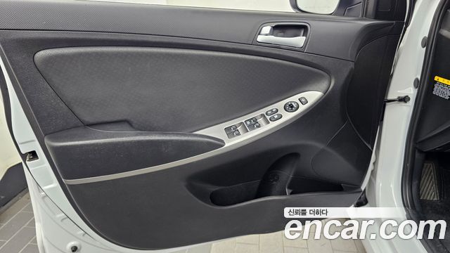 Hyundai Accent 2019 — photo 14