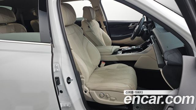 Genesis GV80 2023 — photo 16