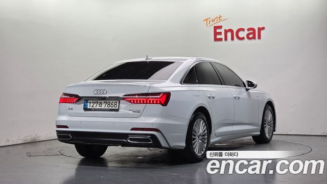 Audi A6 2020 — photo 2