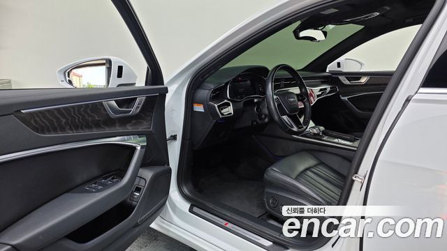Audi A6 2020 — photo 13