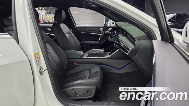 Audi A6 2020 — photo 17